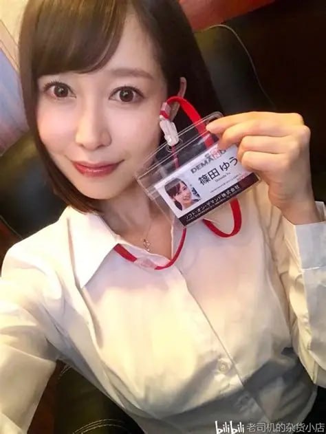 大胸年轻继坶在线播放メイリン モデルコレクション メ高清日本一区